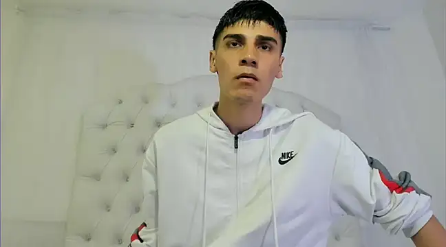 frank jhonsson online show from March 17, 7:04 pm