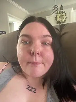 bkardashian online show from March 4, 5:03 pm