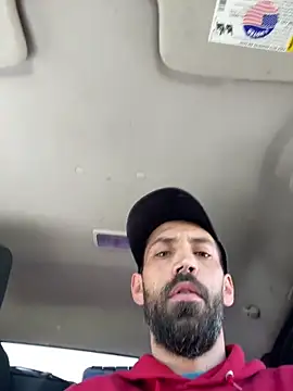 Snapshot of QueenM3 chatting on September 8, 3:33 pm QueenM3 online show from September 8, 3:33 pm