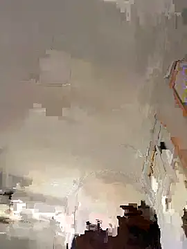 Snapshot of QueenM3 chatting on October 1, 10:24 pm QueenM3 online show from October 1, 10:24 pm