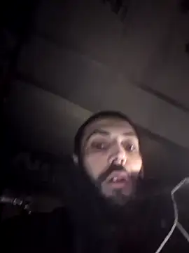 Snapshot of QueenM3 chatting on March 1, 4:58 am QueenM3 online show from March 1, 4:58 am