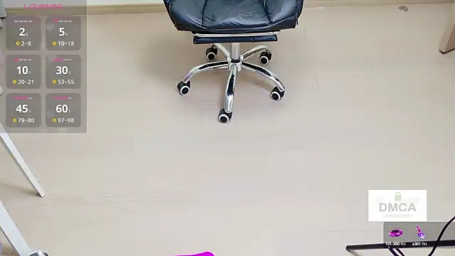 qq4422 online show from March 17, 7:58 pm