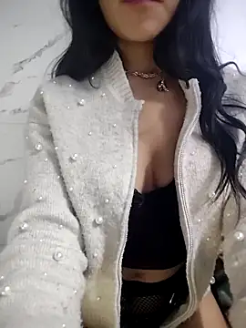 ElaRuil69 online show from October 25, 3:28 am