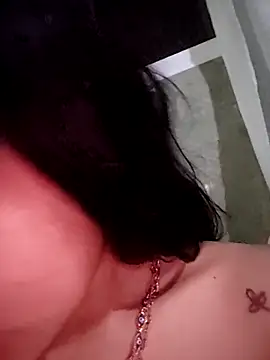 ElaRuil69 online show from November 11, 3:23 am