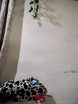 ElaRuil69 online show from April 3, 3:13 am