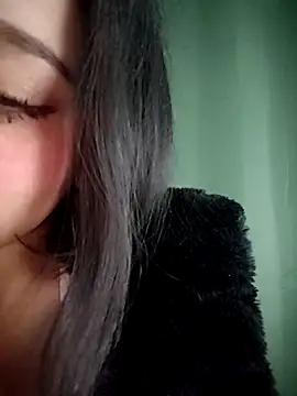 ElaRuil69 online show from September 12, 3:28 am