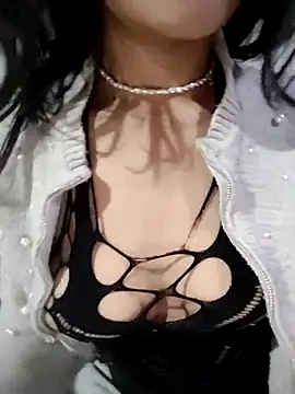 ElaRuil69 online show from January 9, 2:29 am