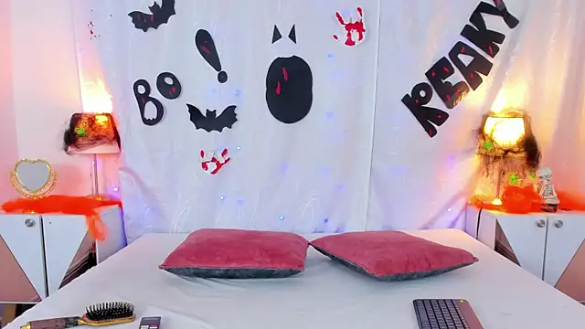 Snapshot of ValentinaGuerra chatting on October 27, 2:01 am ValentinaGuerra online show from October 27, 2:01 am