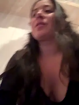 sweetie  annieee online show from December 15, 2:17 am