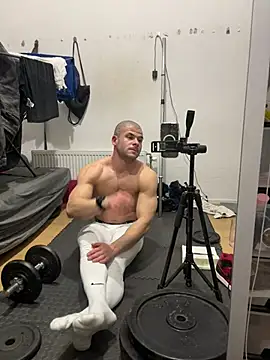 Snapshot of pesyelisa chatting on March 1, 6:11 pm pesyelisa online show from March 1, 6:11 pm