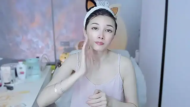 Snapshot of A_dabo chatting on February 25, 2:06 pm A dabo online show from February 25, 2:06 pm