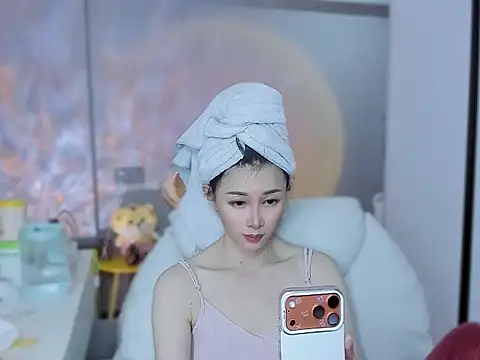 Snapshot of A_dabo chatting on February 22, 12:18 pm A dabo online show from February 22, 12:18 pm