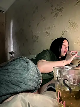 Naughtbaby 2025 online show from October 27, 1:34 pm