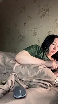 Snapshot of Naughtbaby_2025 chatting on March 4, 1:02 am Naughtbaby 2025 online show from March 4, 1:02 am