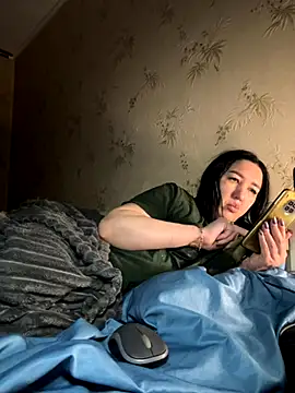 Naughtbaby 2025 online show from November 22, 3:27 am