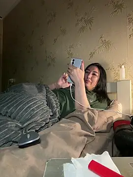 Naughtbaby 2025 online show from March 27, 1:58 am