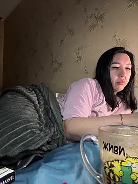 Naughtbaby 2025 online show from December 3, 2:45 am