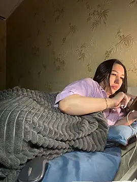 Naughtbaby 2025 online show from June 22, 1:55 am