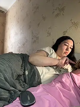 Snapshot of Naughtbaby_2025 chatting on February 15, 7:51 am Naughtbaby 2025 online show from February 15, 7:51 am