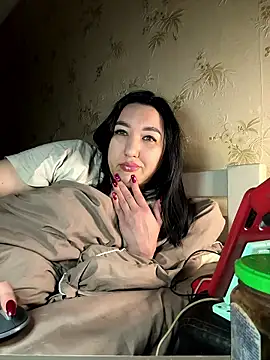 Naughtbaby 2025 online show from January 10, 1:45 am