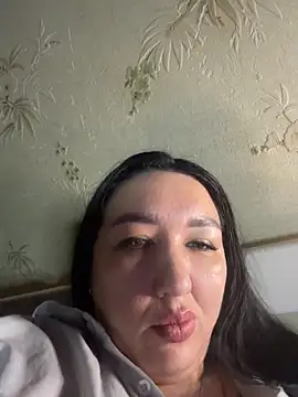 Snapshot of Naughtbaby_2025 chatting on May 8, 1:20 am Naughtbaby 2025 online show from May 8, 1:20 am