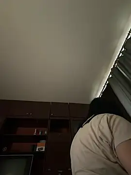 Naughtbaby 2025 online show from April 8, 1:23 pm