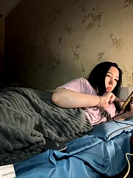 Naughtbaby 2025 online show from December 2, 2:41 pm