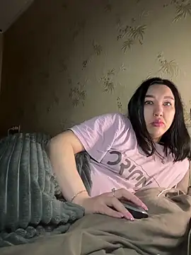 Naughtbaby 2025 online show from October 25, 2:55 am