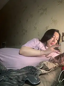 Snapshot of Naughtbaby_2025 chatting on September 29, 2:07 am Naughtbaby 2025 online show from September 29, 2:07 am
