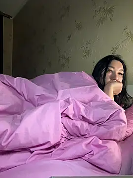 Snapshot of Naughtbaby_2025 chatting on February 6, 9:00 pm Naughtbaby 2025 online show from February 6, 9:00 pm