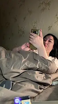 Naughtbaby 2025 online show from March 21, 10:24 pm