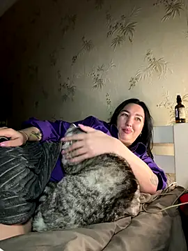 Snapshot of Naughtbaby_2025 chatting on October 18, 3:52 am Naughtbaby 2025 online show from October 18, 3:52 am