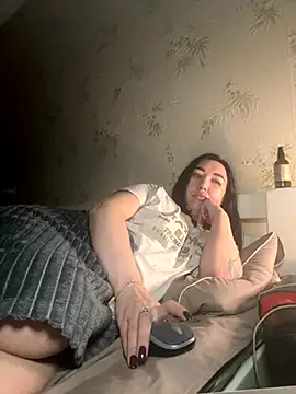 Snapshot of Naughtbaby_2025 chatting on September 13, 3:06 am Naughtbaby 2025 online show from September 13, 3:06 am