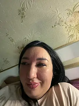 Naughtbaby 2025 online show from April 8, 1:18 am