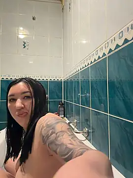 Naughtbaby 2025 online show from July 17, 1:30 pm