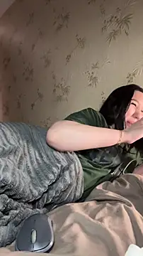 Snapshot of Naughtbaby_2025 chatting on March 3, 12:56 pm Naughtbaby 2025 online show from March 3, 12:56 pm