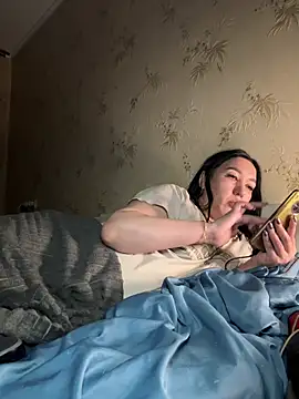 Naughtbaby 2025 online show from November 27, 4:29 pm