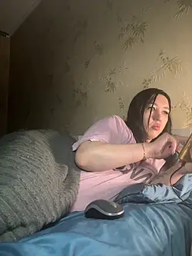 Naughtbaby 2025 online show from November 12, 4:00 pm