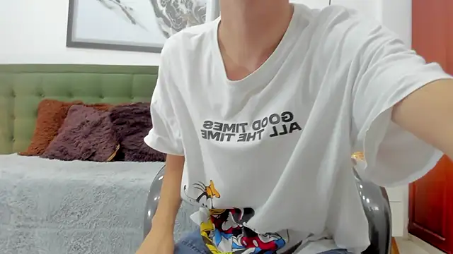 Snapshot of Johann_sex chatting on February 4, 5:08 pm Johann sex online show from February 4, 5:08 pm