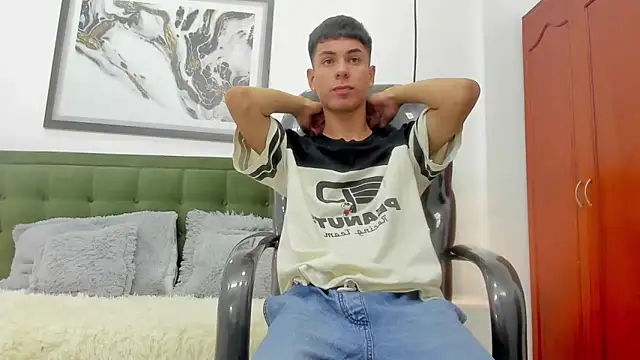 Johann sex online show from April 17, 6:55 pm