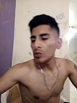 LeonRoots online show from February 10, 8:41 pm