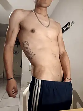 LeonRoots online show from October 19, 7:00 am