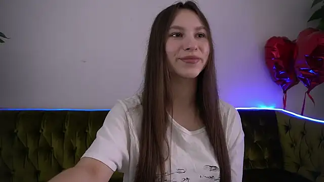 Snapshot of PaigePrado chatting on March 7, 12:45 pm PaigePrado online show from March 7, 12:45 pm