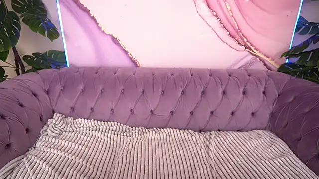PaigePrado online show from July 15, 5:53 pm