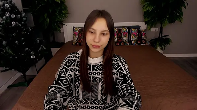 Snapshot of PaigePrado chatting on December 16, 6:28 am PaigePrado online show from December 16, 6:28 am