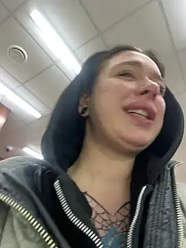 AlishaPrettyBlade online show from April 3, 8:10 am