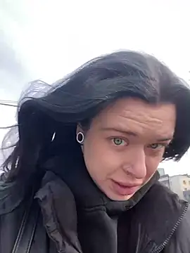 AlishaPrettyBlade online show from March 20, 5:35 am