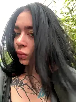 AlishaPrettyBlade online show from June 15, 2:34 am