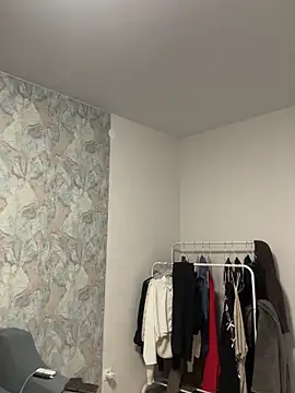 Snapshot of AlishaPrettyBlade chatting on January 18, 12:41 pm AlishaPrettyBlade online show from January 18, 12:41 pm