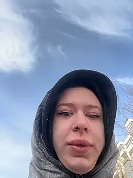 Snapshot of AlishaPrettyBlade chatting on February 14, 7:41 am AlishaPrettyBlade online show from February 14, 7:41 am